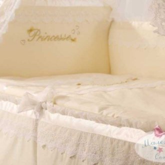 Бампер на кроватку «Принцесса»