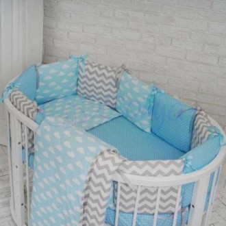 Детский комплект сменный Облака на овальную кроватку Детский комплект сменный Облака на овальную кроватку