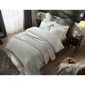 Постельное бельё + покрывало + полотенца Avon Ekru Постельное бельё + покрывало + полотенца Avon Ekru